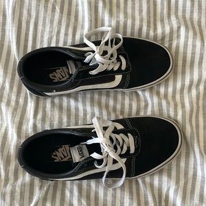 Vans shoes size 8